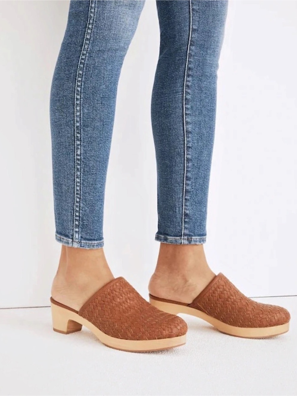 Madewell The Jordyn Clog in Woven Leather Woven Leather Brown Mules